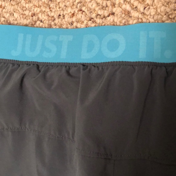 Nike Shorts SOLD DO NOT BUY - Picture 2 of 3